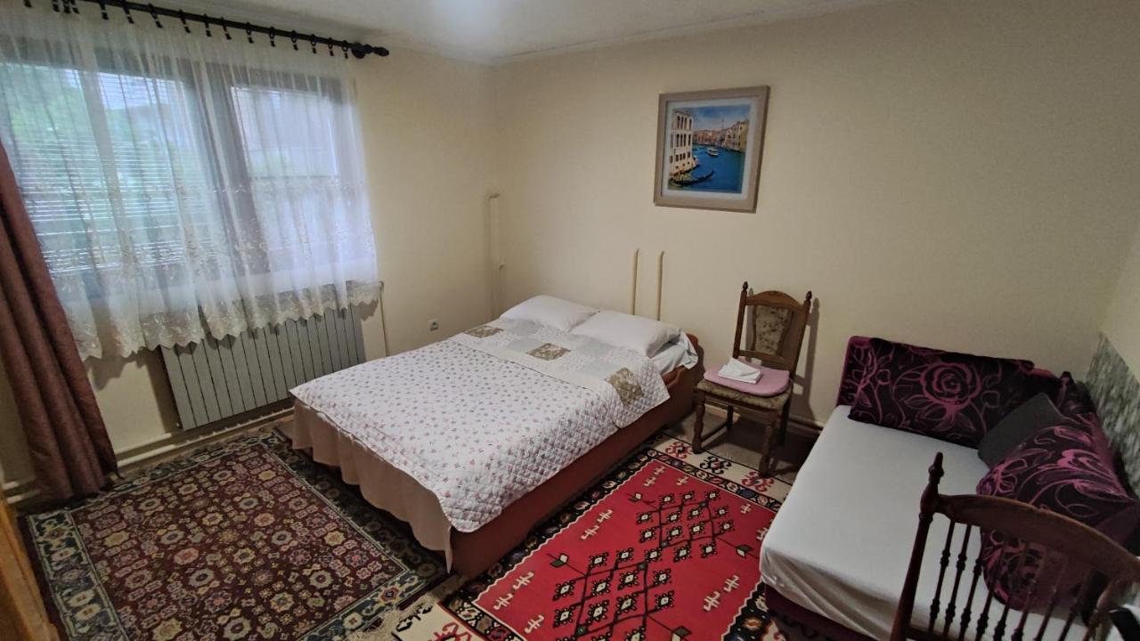 Curovac View Hotel SJJ Buitenkant foto